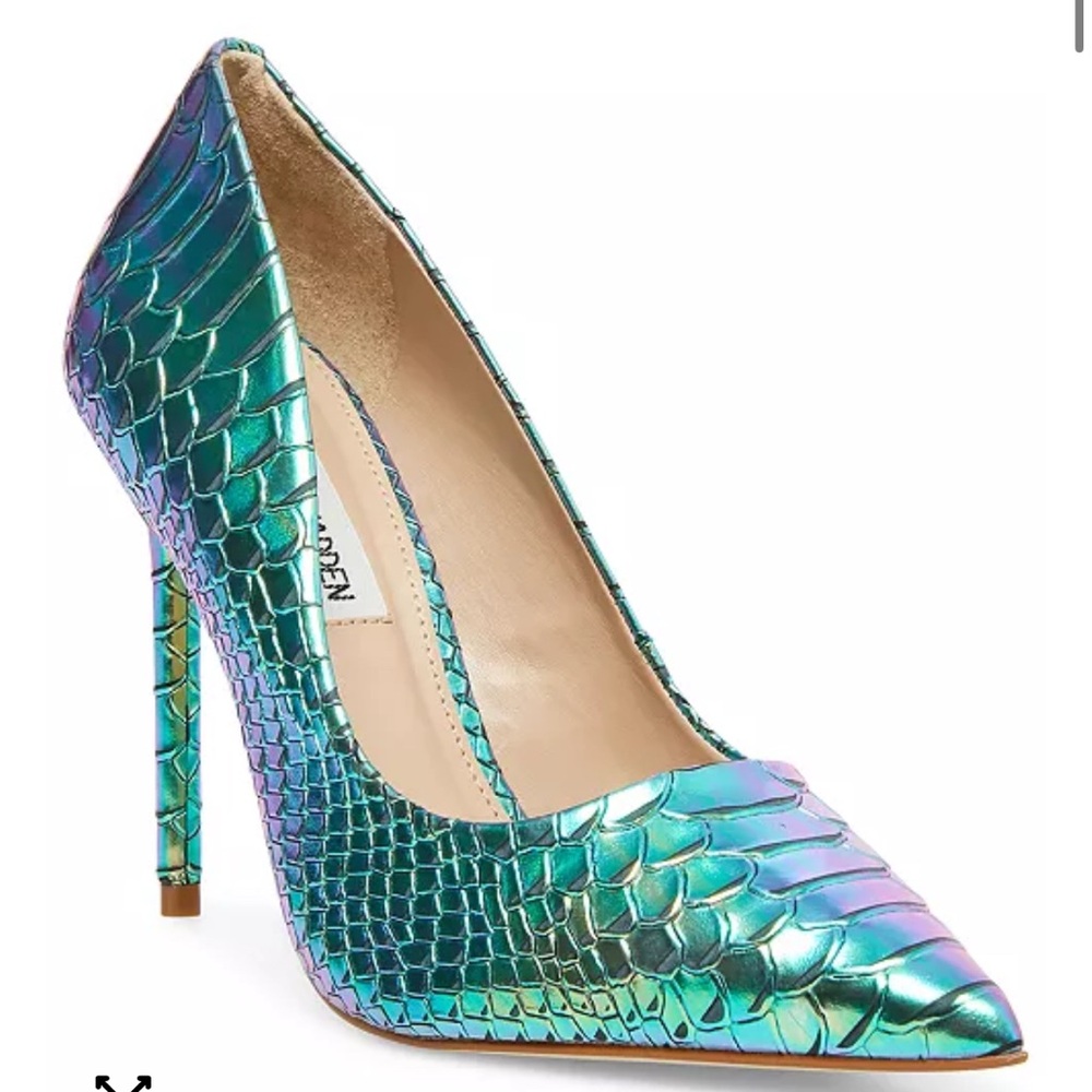 Steve Madden Vala Mermaid Scale Pumps